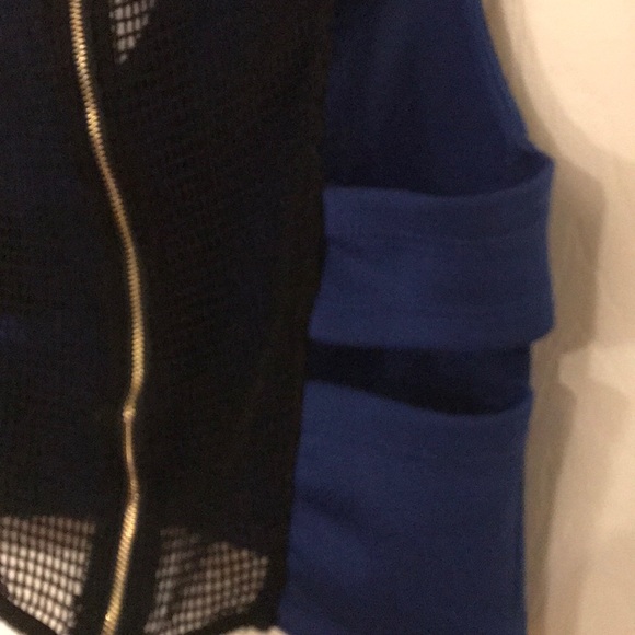 Crop top open back - Picture 4 of 5